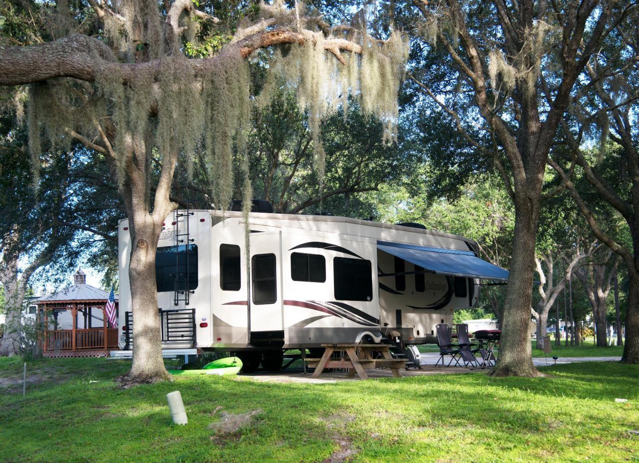 Camp Mack Lodge, Marina & Rv Resort Lake Wales Exterior foto